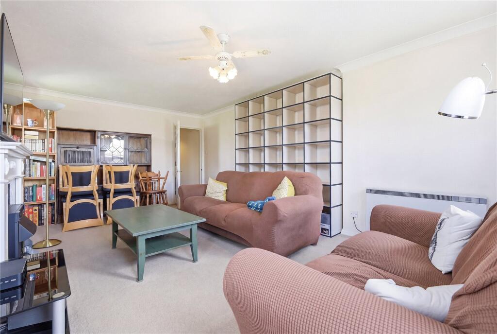 Marks Court, Southchurch Avenue, Southend-on-Sea, Essex, SS1 photo 2