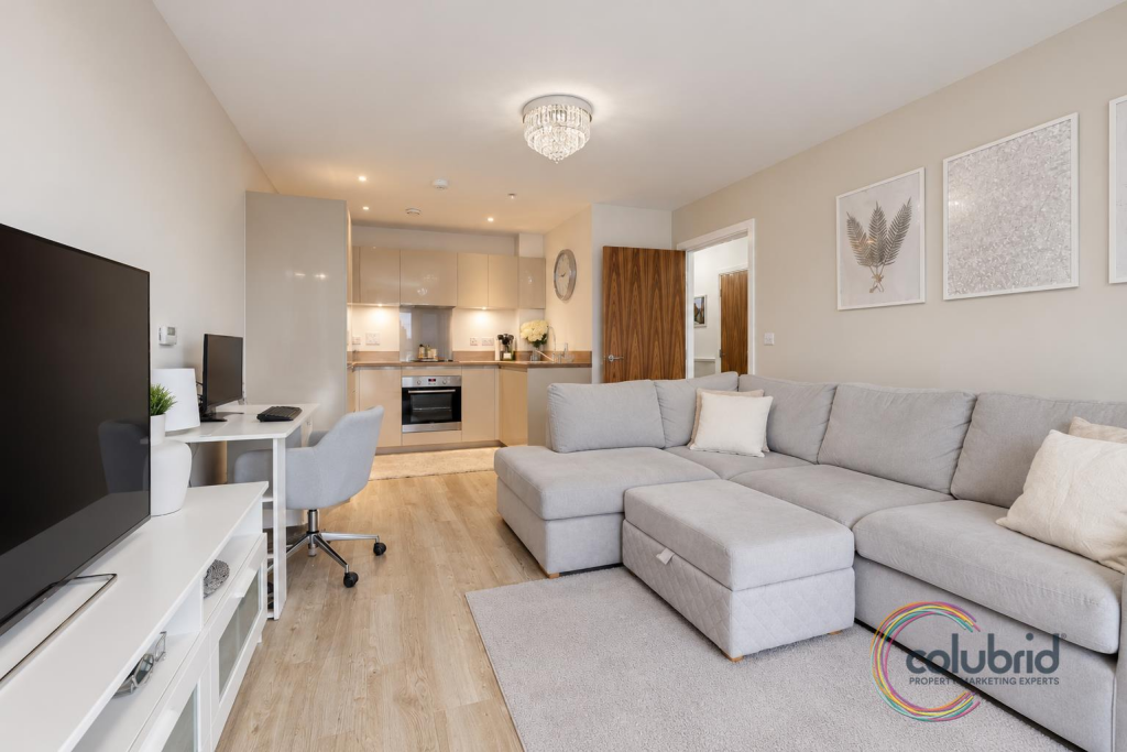 Apartment in South Ockendon, West Thurrock - View 3