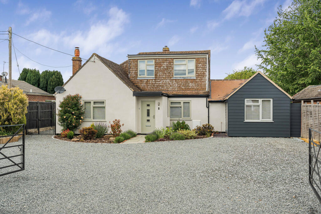 Main image of property: The Croft, East Hagbourne, OX11