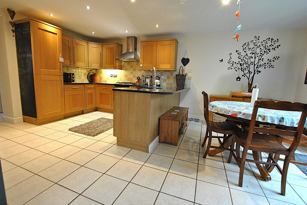 House in West Suffolk, Kedington - View 4