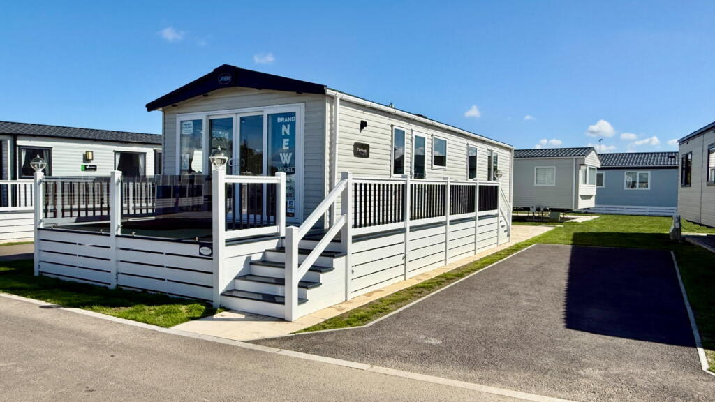 Main image of property: Faversham Road,Seasalter,Whitstable,CT5 4BJ