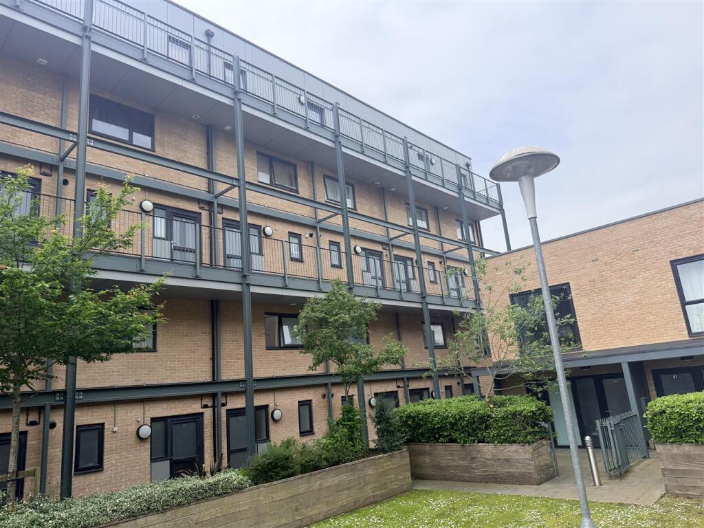Main image of property: Flamsteed Close, Cambridge