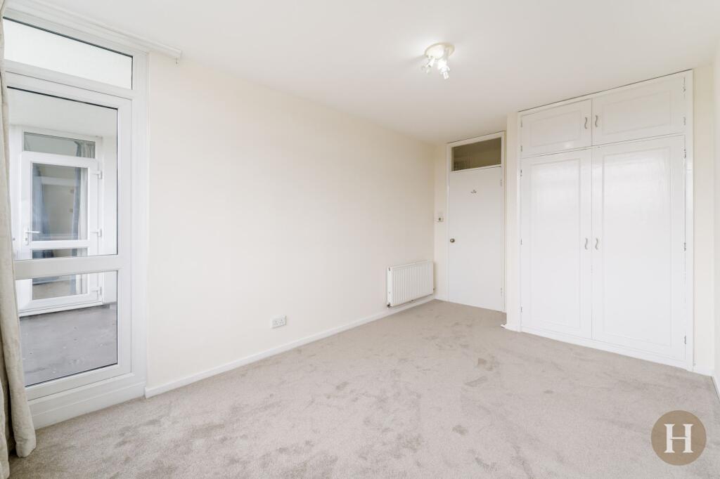 Apartment in Birmingham, West Midlands - View 5