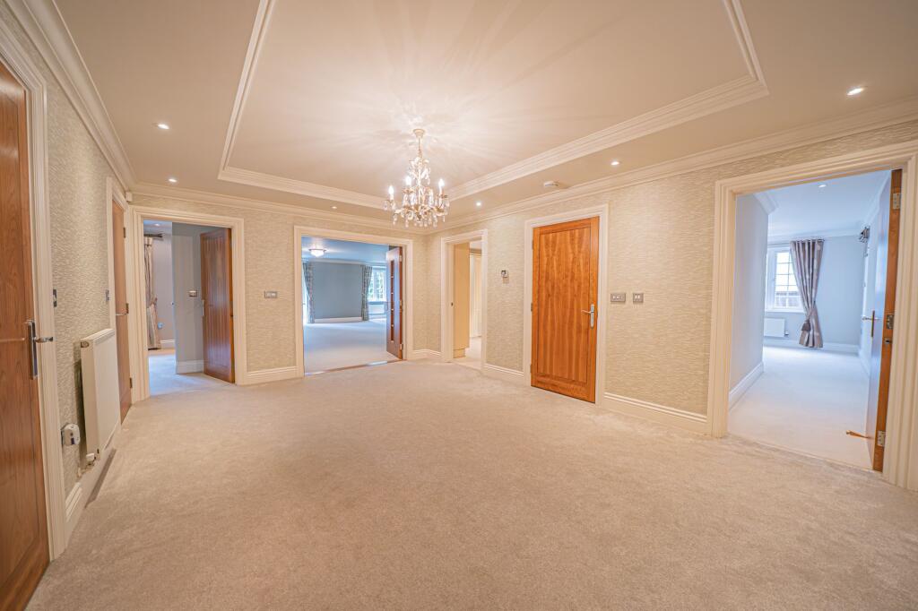 Warwick Road, The Coach House, B91 photo 4