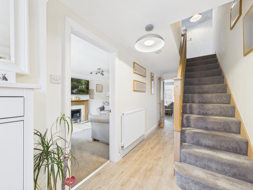Earlswood Drive, Mickleover photo 2