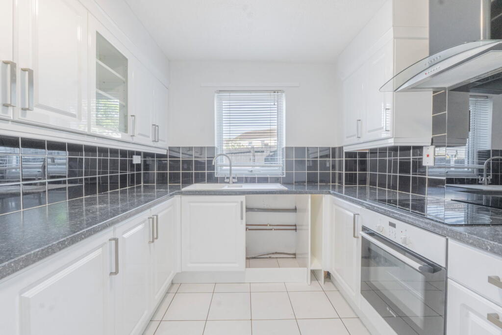 House in Redditch, Worcestershire - View 6