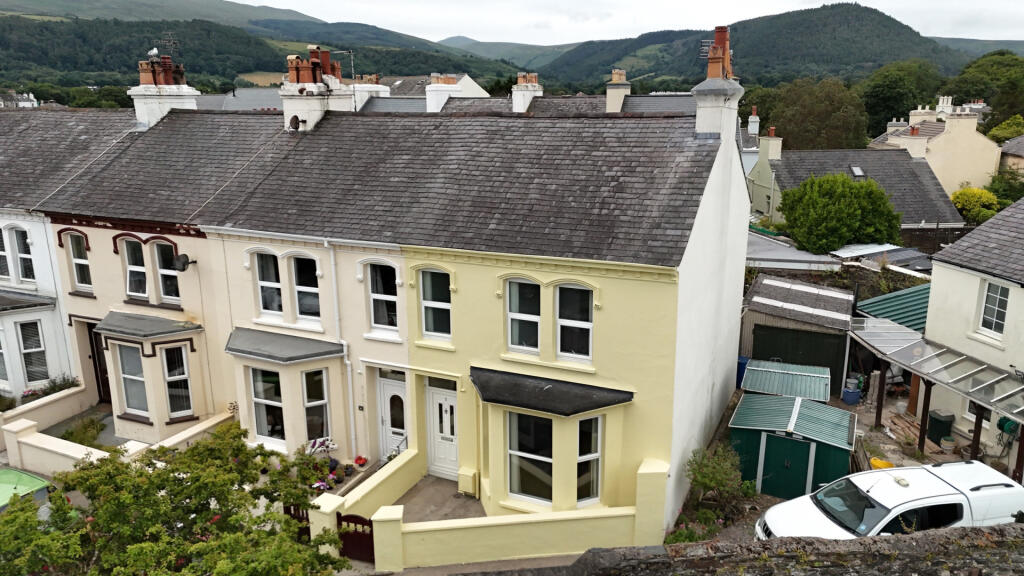 Main image of property: 5 Hanley Villas, Ramsey, IM8 3DG