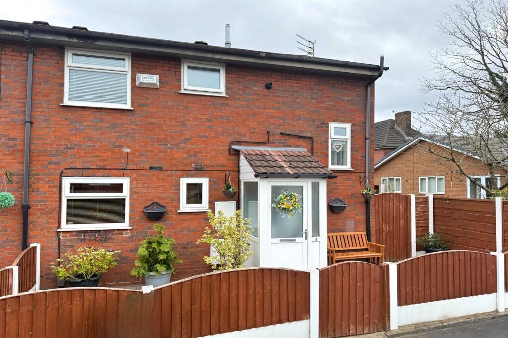 Main image of property: Lindwall Close, Manchester