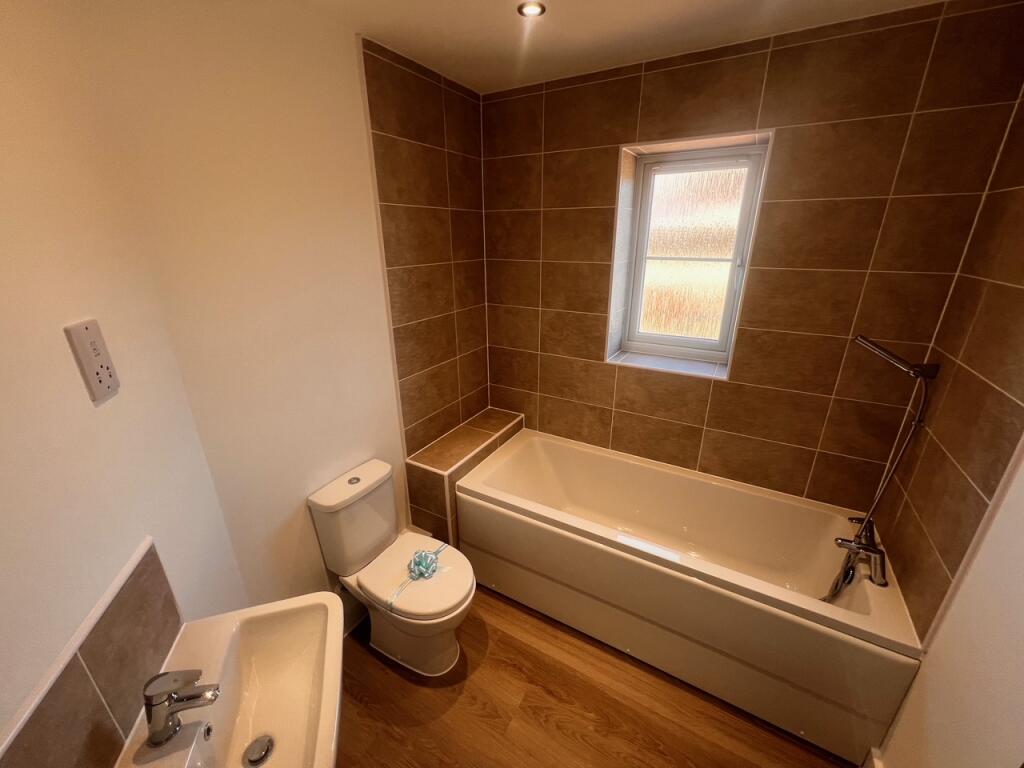 House in Peterborough - View 4