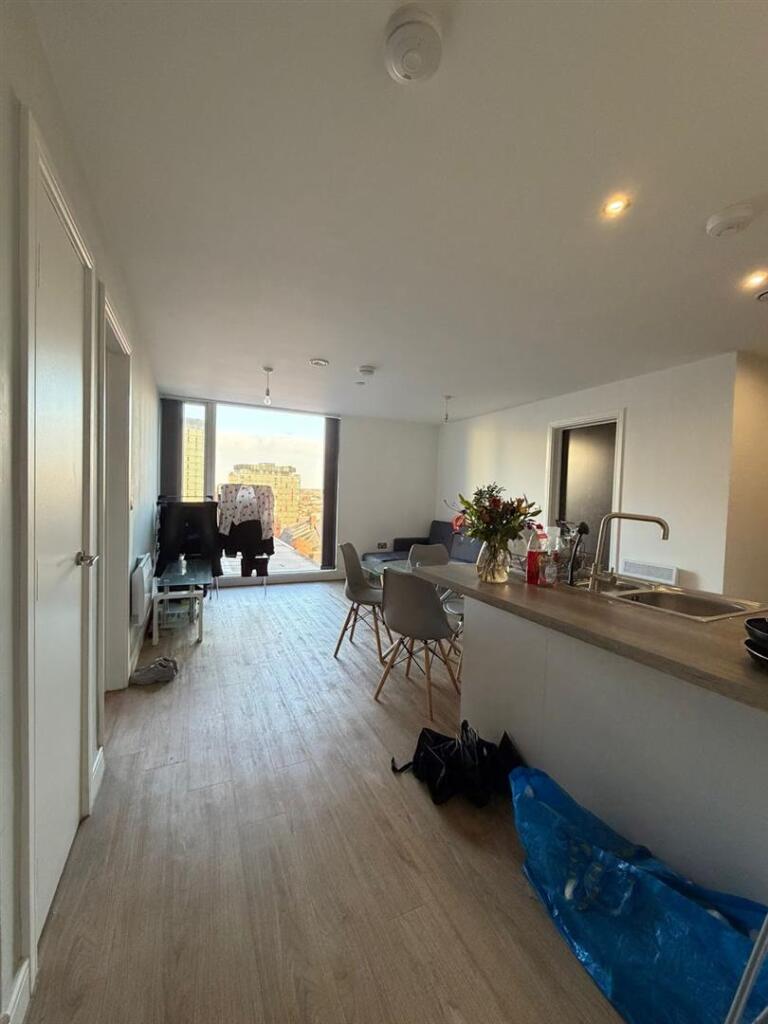 Apartment in Manchester - View 2