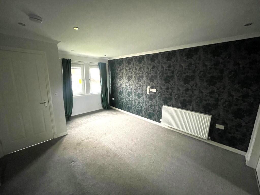 Fenton Place, Airdrie, Lanarkshire, ML6 photo 4