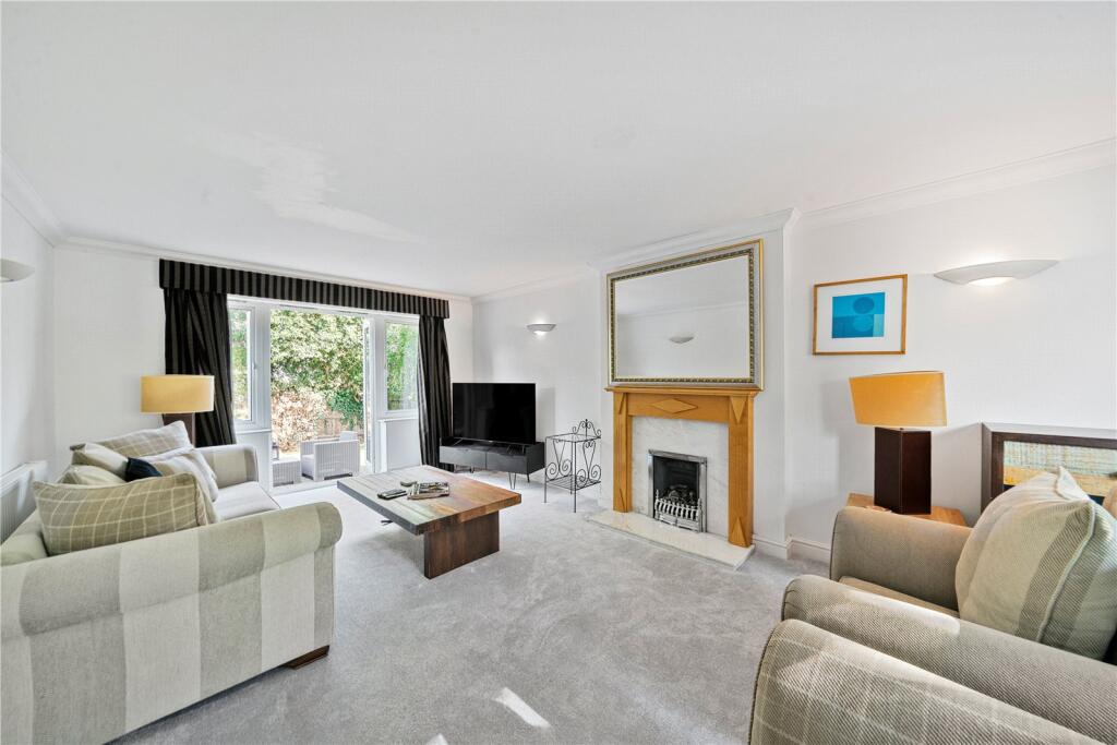 House in London - View 3