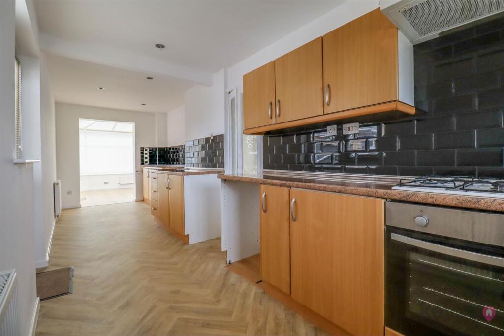 House in Sheffield, Sothall - View 4