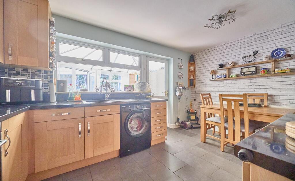 House in Leicester - View 5