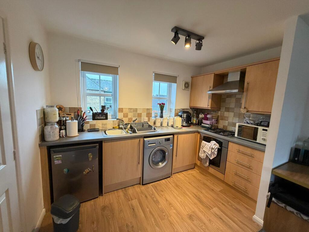 Main image of property: Dagless Way, MARCH