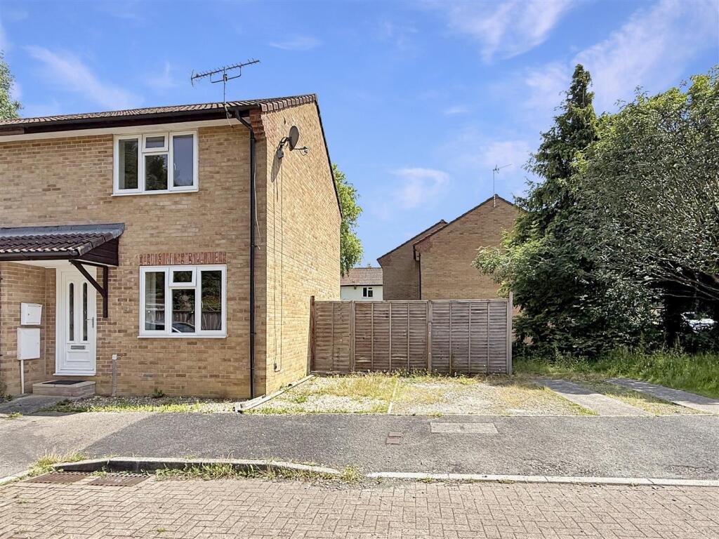 Main image of property: Hornbeam Hollow, Roundswell, Barnstaple
