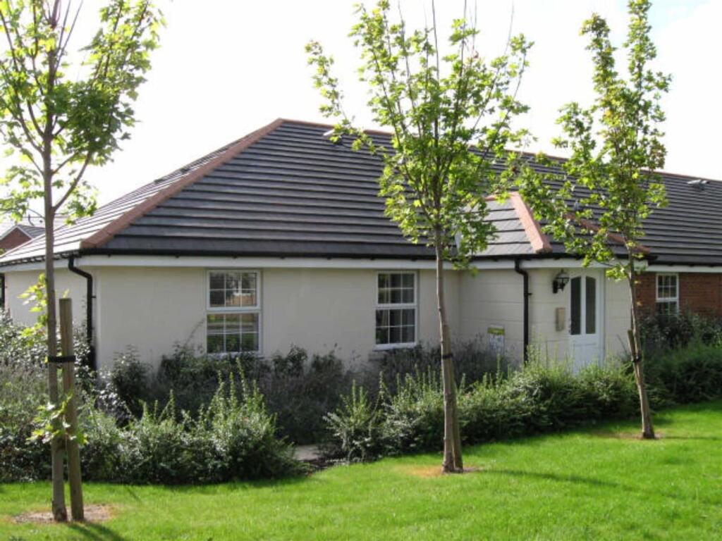 Main image of property: 6 Robin Close, Brough