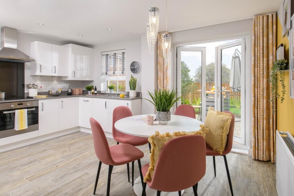 Main image of property: Low Road,
Dovercourt,
Essex,
CO12 3TX