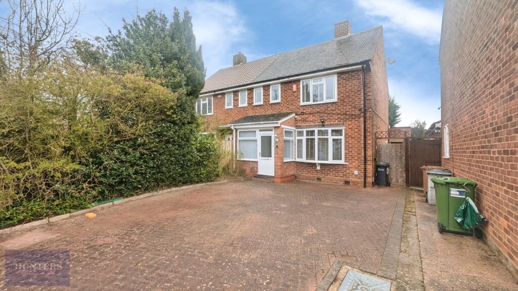 Main image of property: Redlands Close, Solihull B91 2LZ