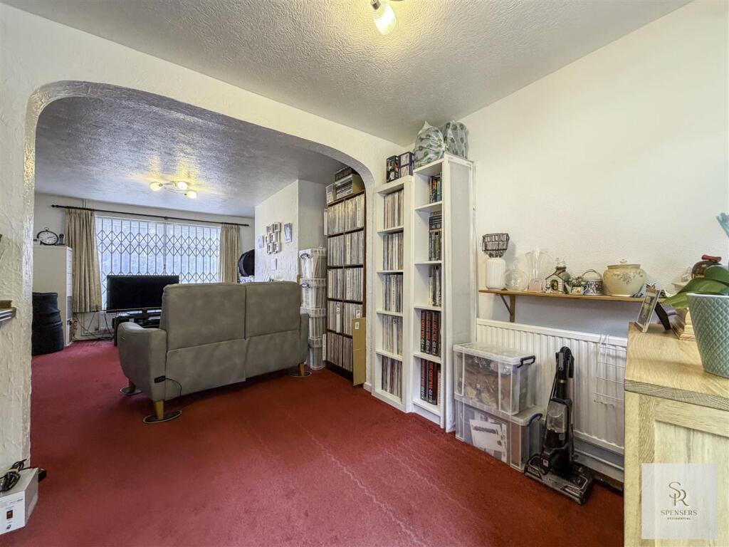 Briery Way, Hemel Hempstead, HP2 photo 4