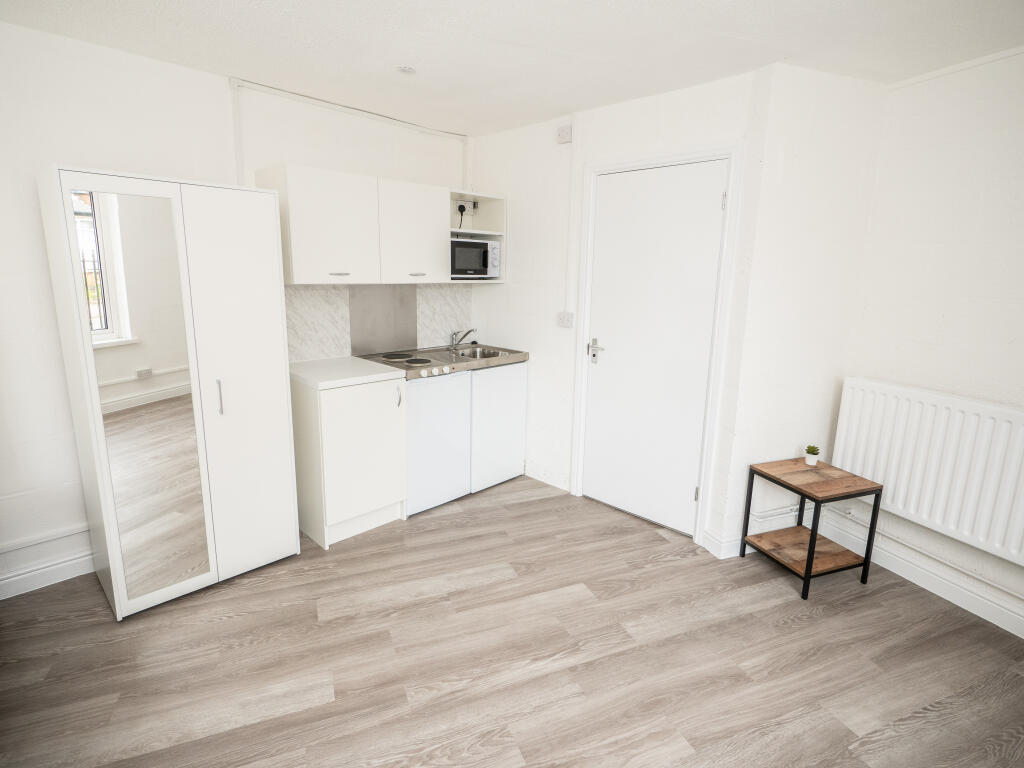 Additional image 2 of Raddlebarn Court, Selly Oak, West Midlands, B29