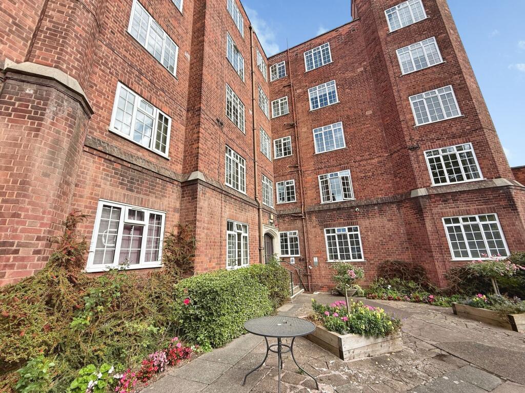 Main image of property: Stoneygate Court, Stoneygate, Leicester, LE2