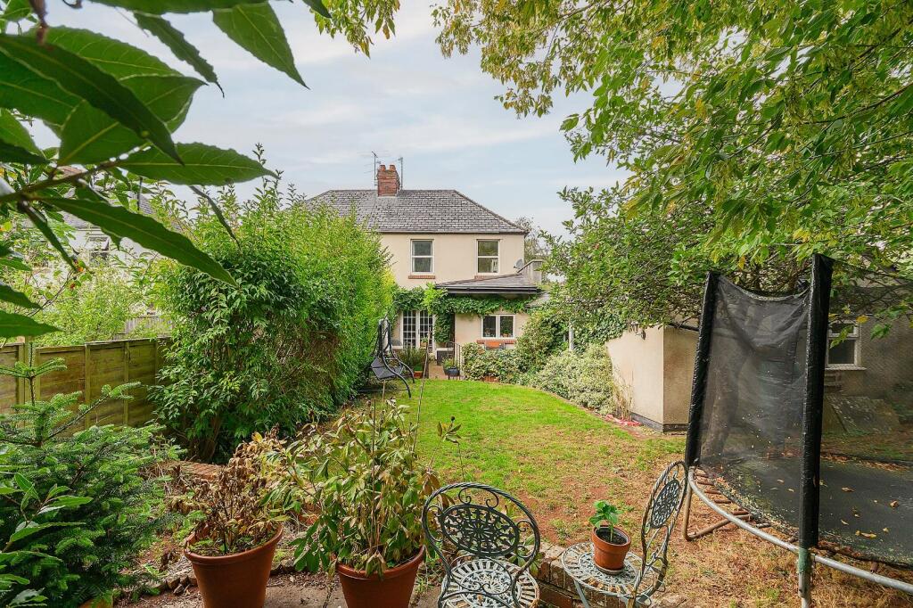 Overnhill Road, Downend photo 3
