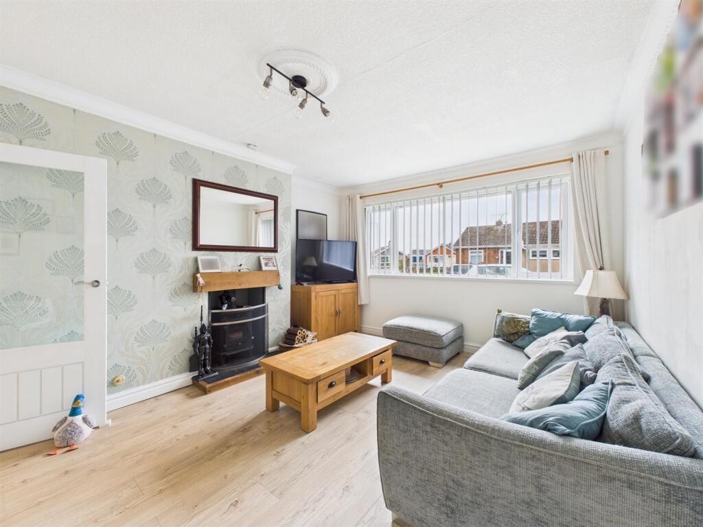 Cheltenham Road, Porthcawl photo 4