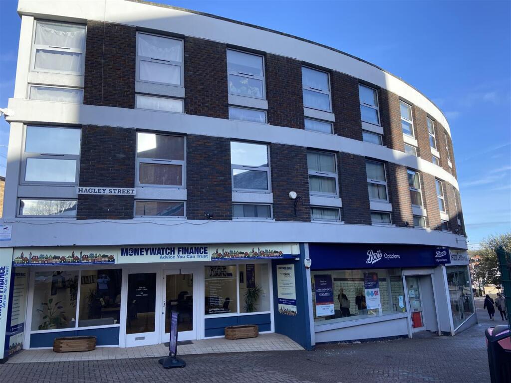 Additional image 9 of Flat 6 Churchill House