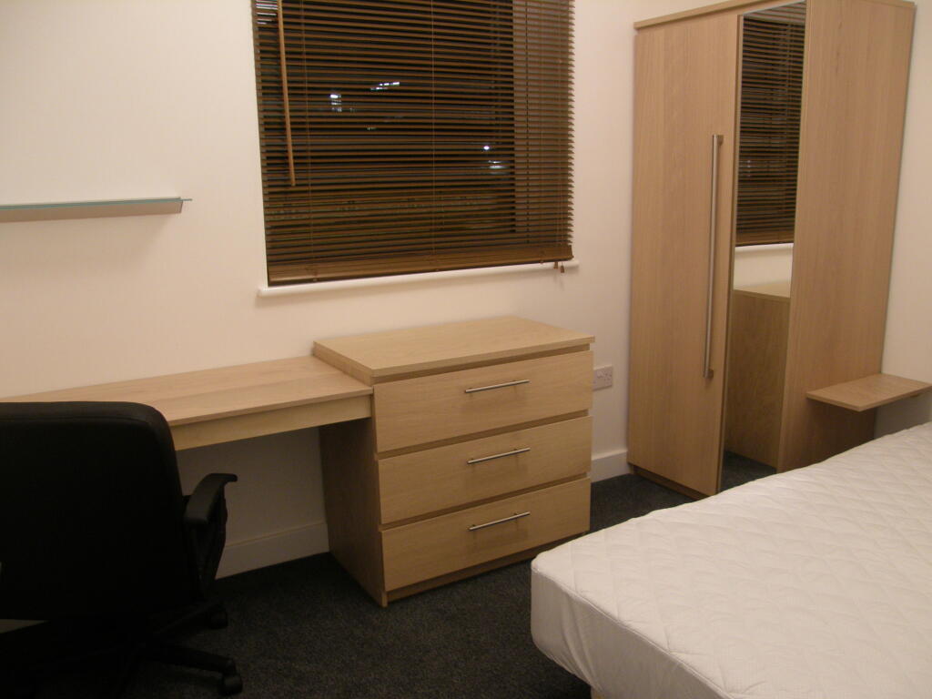 House in Plymouth - View 2