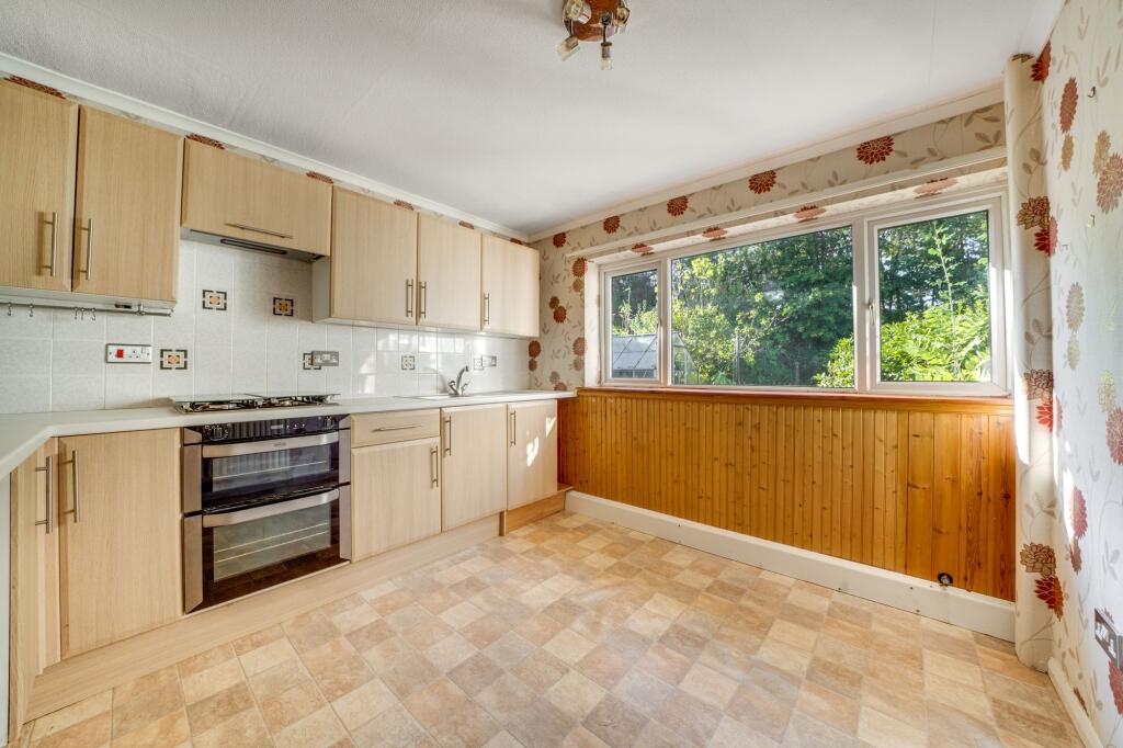 House in Oakengates, Ketley Bank, Telford and Wrekin - View 3