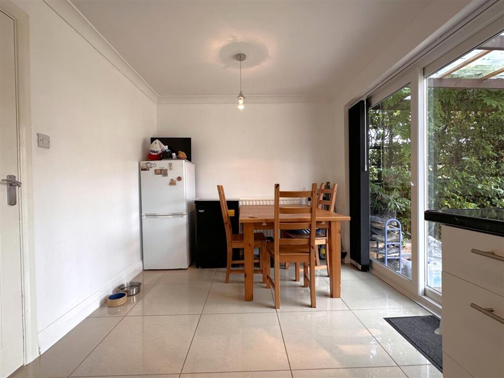 House in Newark and Sherwood, Newark - View 5