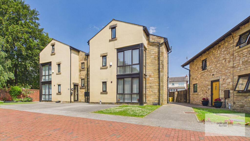 Walmersley Road, Walmersley, Bury