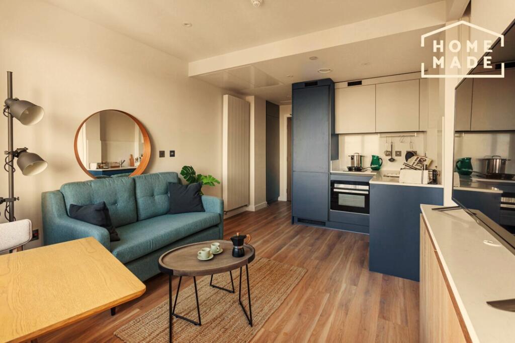 Main image of property: Altura 50, CR0
