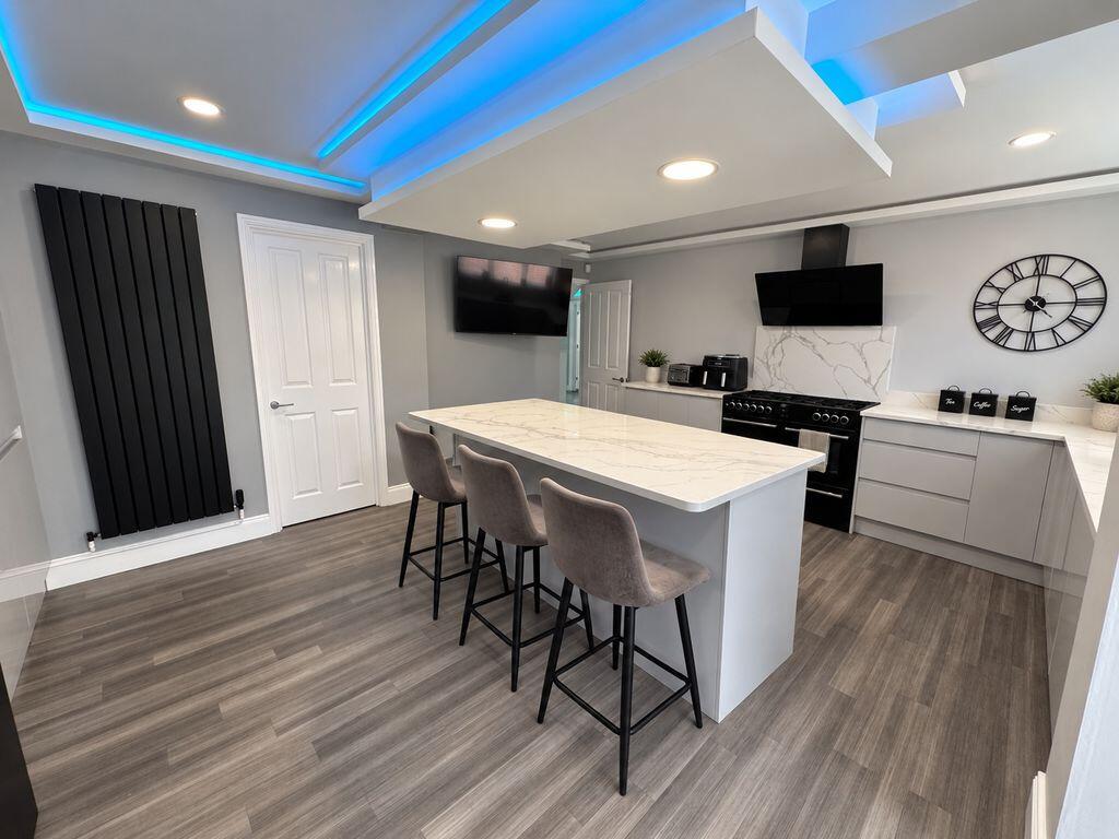 House in Newcastle upon Tyne - More