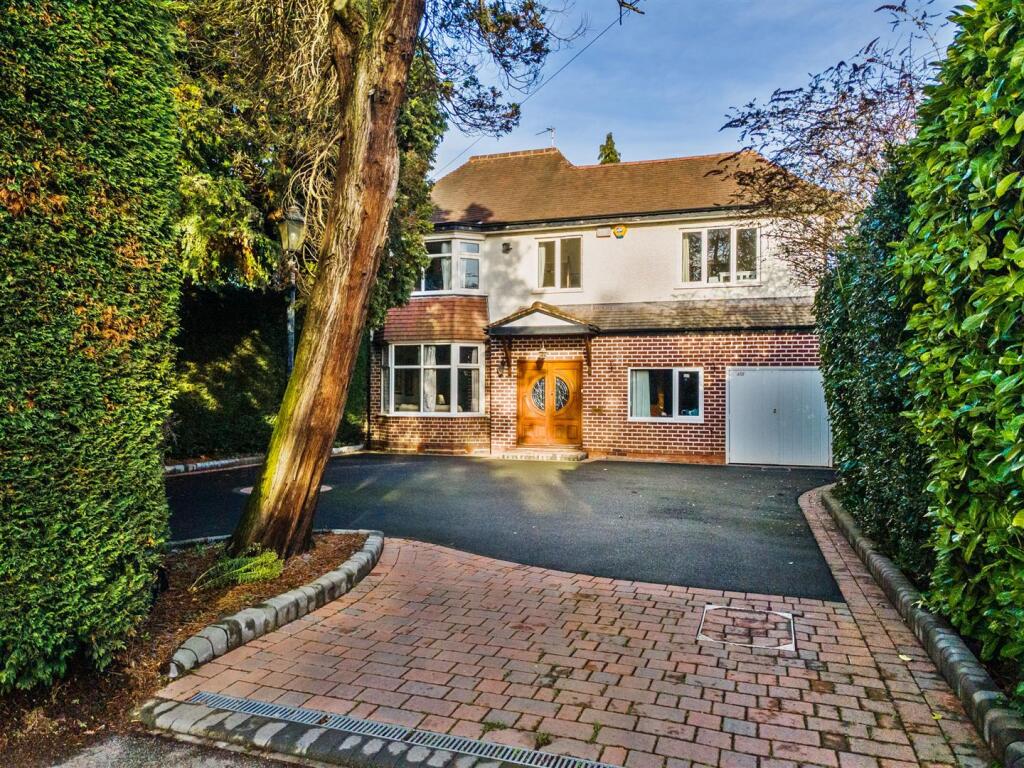Main image of property: Warwick Road, Solihull