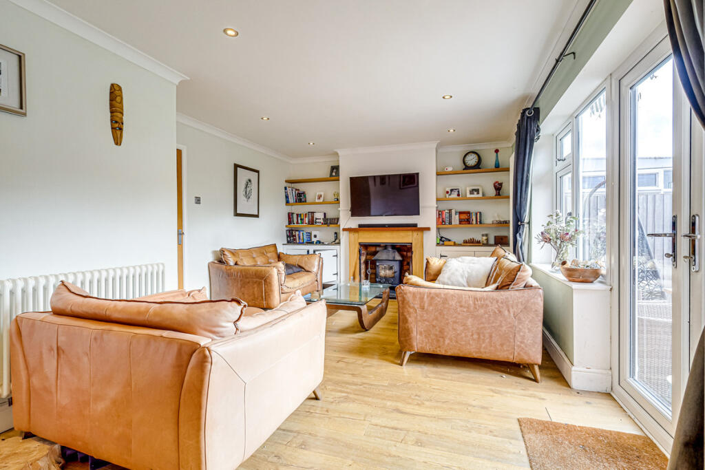 Merryfield Approach, Leigh-on-Sea, SS9 photo 4