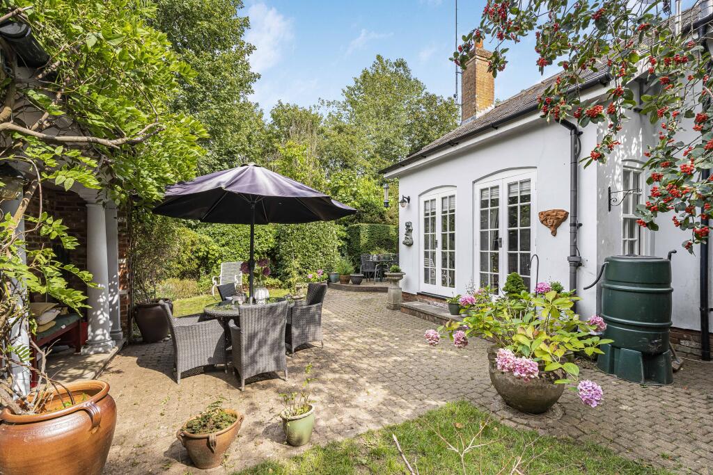 Additional image 19 of Halls Close, Welwyn, AL6