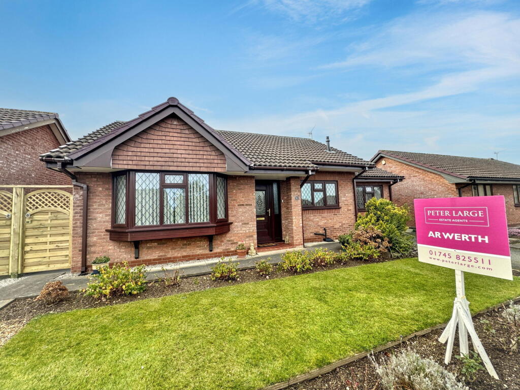 2-bed detached on Tan Yr Wylfa, Abergele, Conwy, LL22 7DX, £269,950