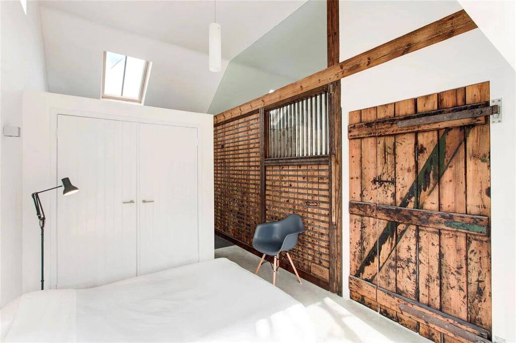 House in Headbourne Worthy - View 3