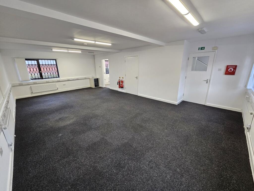 Additional image 5 of Unit 5, West Court, Saxon Business Park, Bromsgrove, B604AD