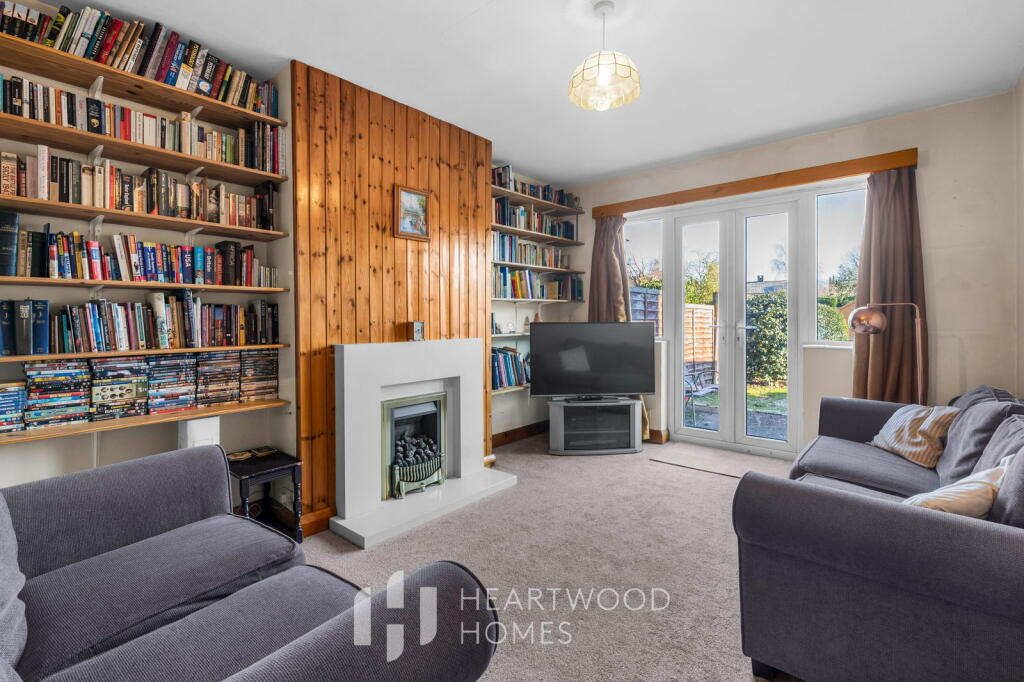 Main image of property: Beechwood Avenue, St. Albans, AL1 4XZ