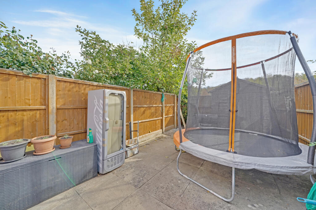 House in Twickenham - View 4