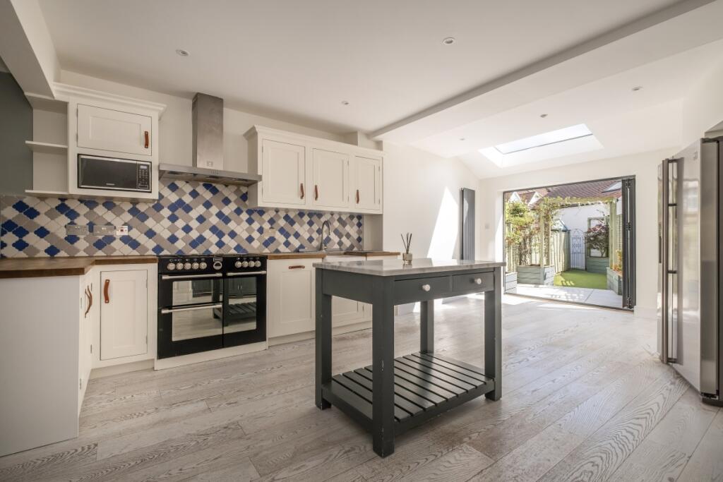 Main image of property: Rosslyn Avenue London SW13