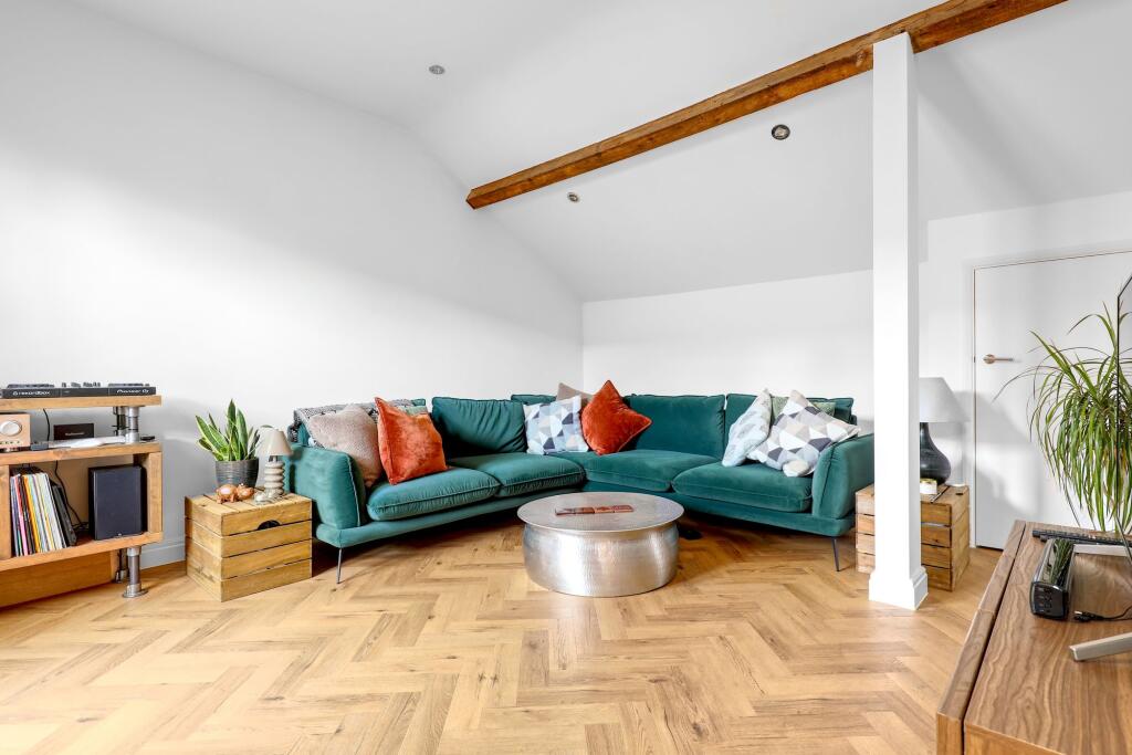 Apartment in Stevenage - More