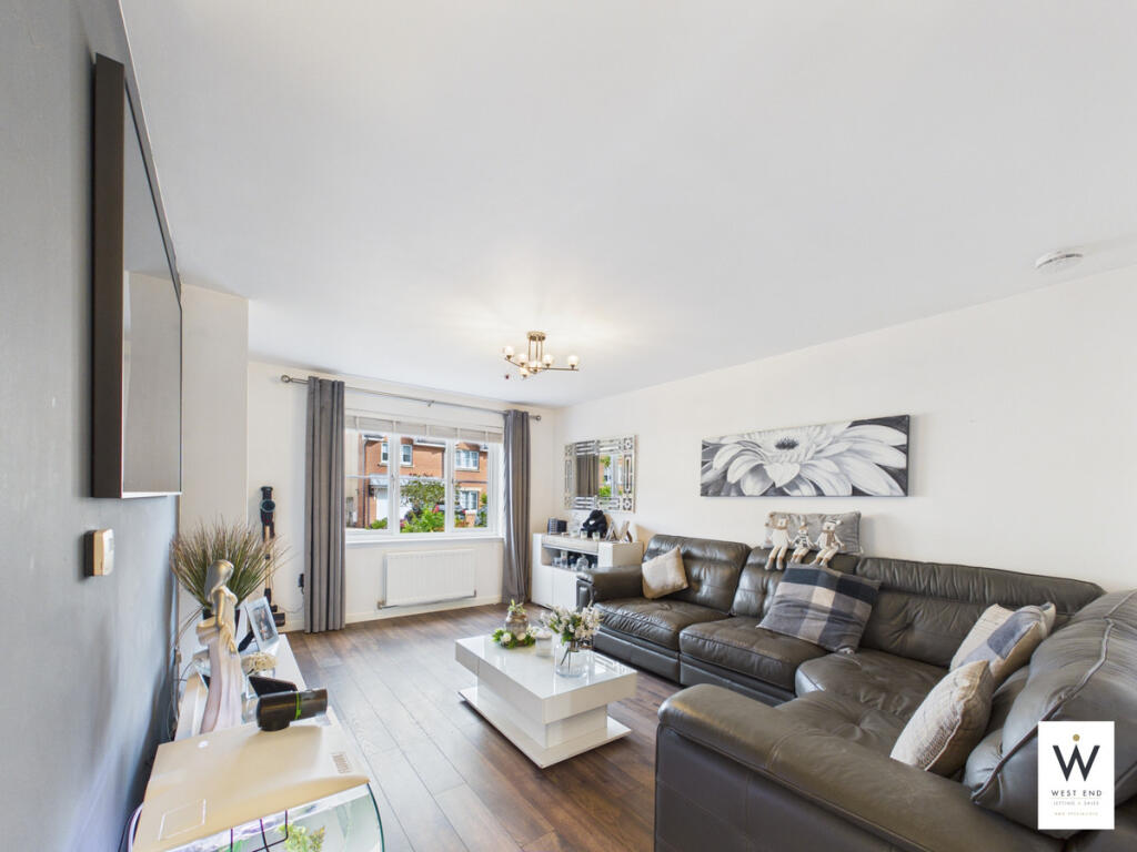 House in Paisley - View 4