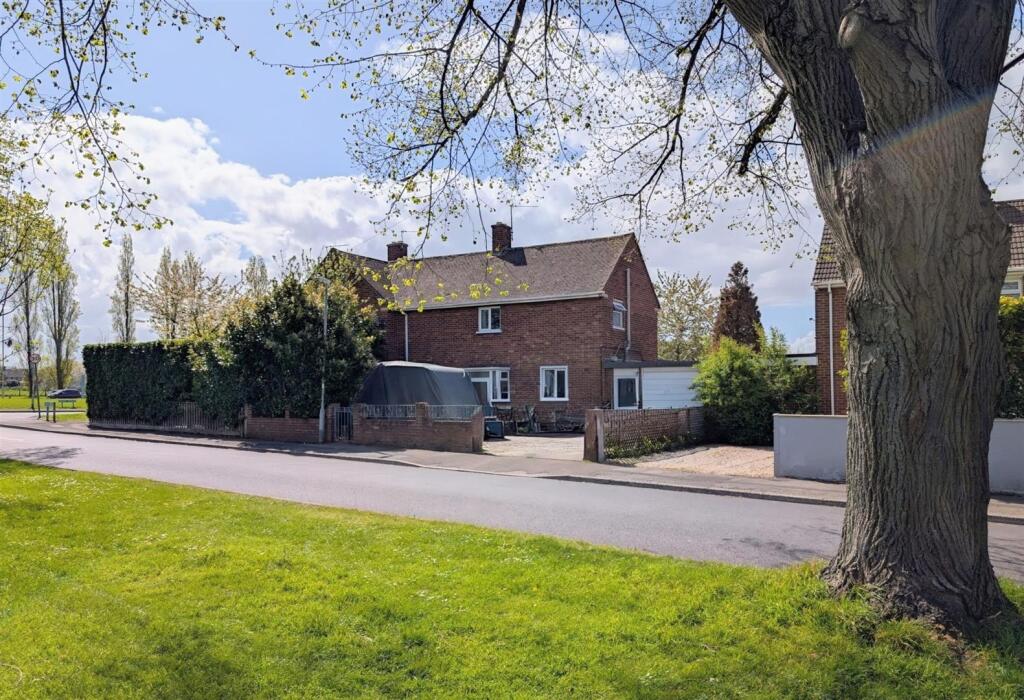 Main image of property: Scott Avenue, Gloucester