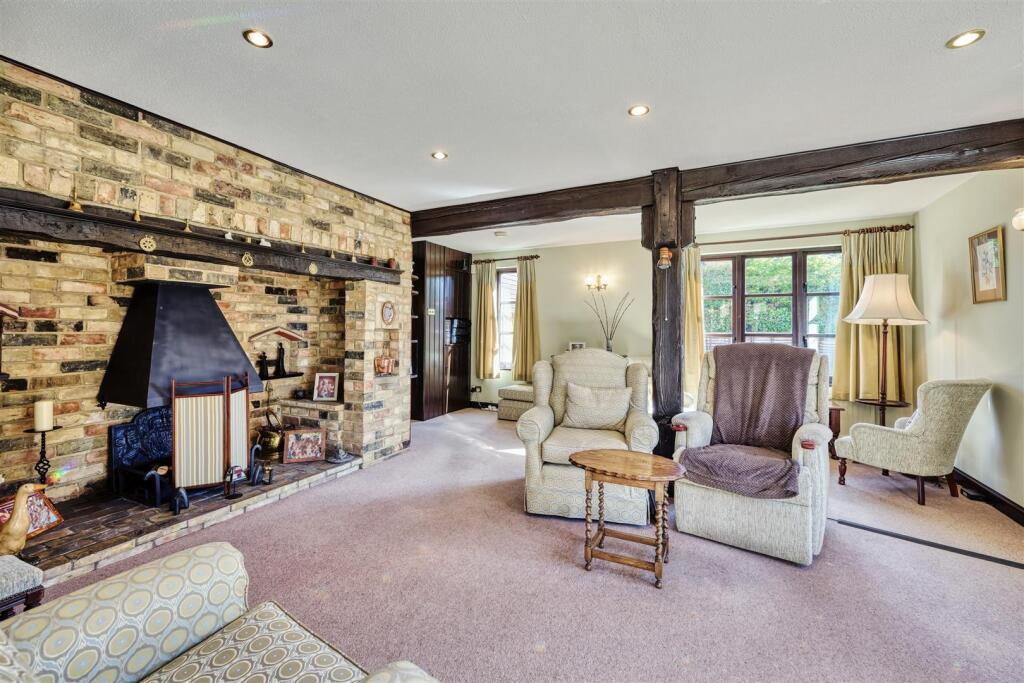 5, The Stackyard, Orton Waterville, Peterborough, Cambridgeshire, PE2 photo 3