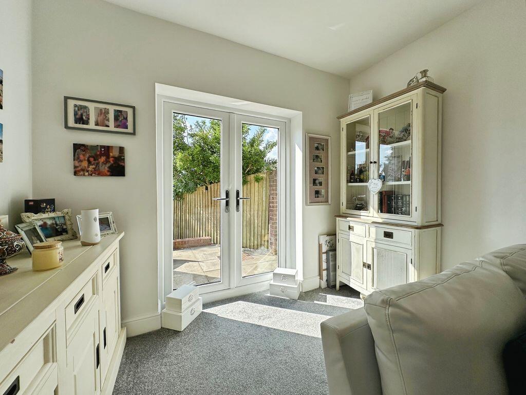 Myatt Avenue, Aldridge, WS9 0DR photo 4