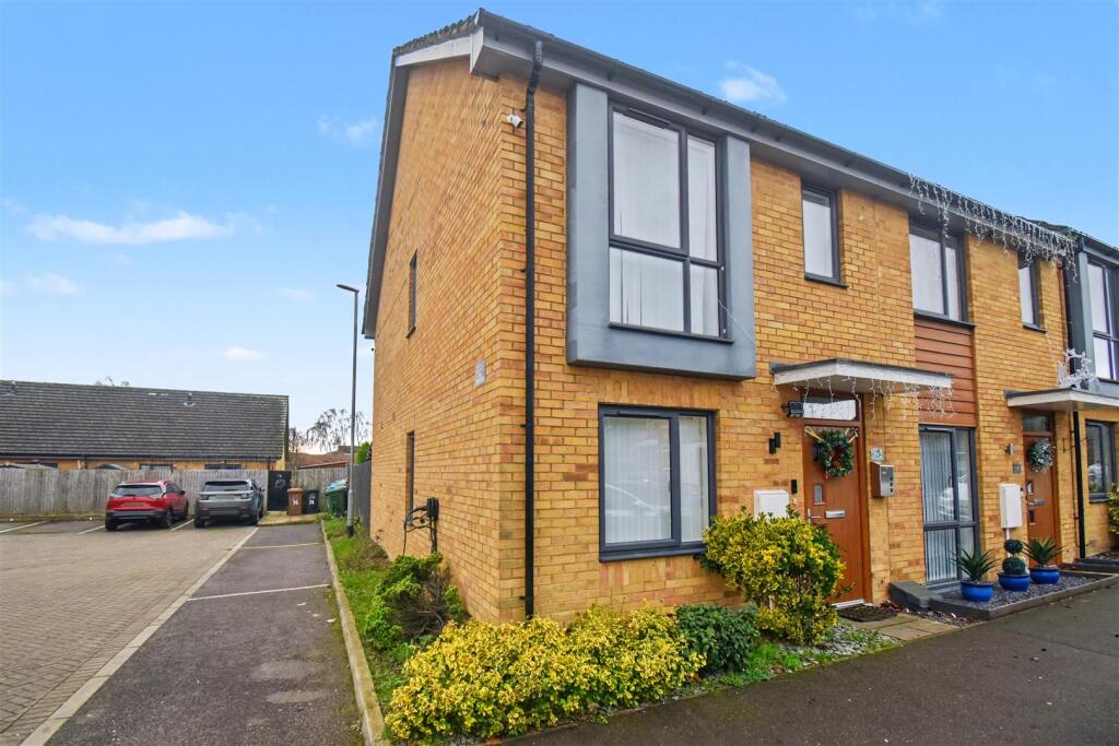 Main image of property: Tromso Close, Corby, NN18 9AW